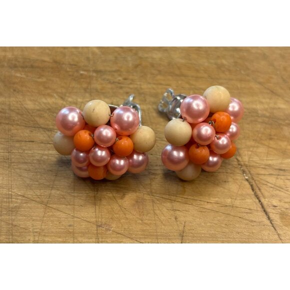 Vintage Japan Cluster Clip-On Earrings Pink & Orange Faux Pearls Flower Design W - Picture 4 of 7